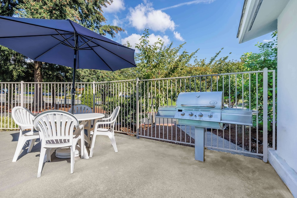 Studio6 Seattle, WA – Sea-Tac Airport South 25/31