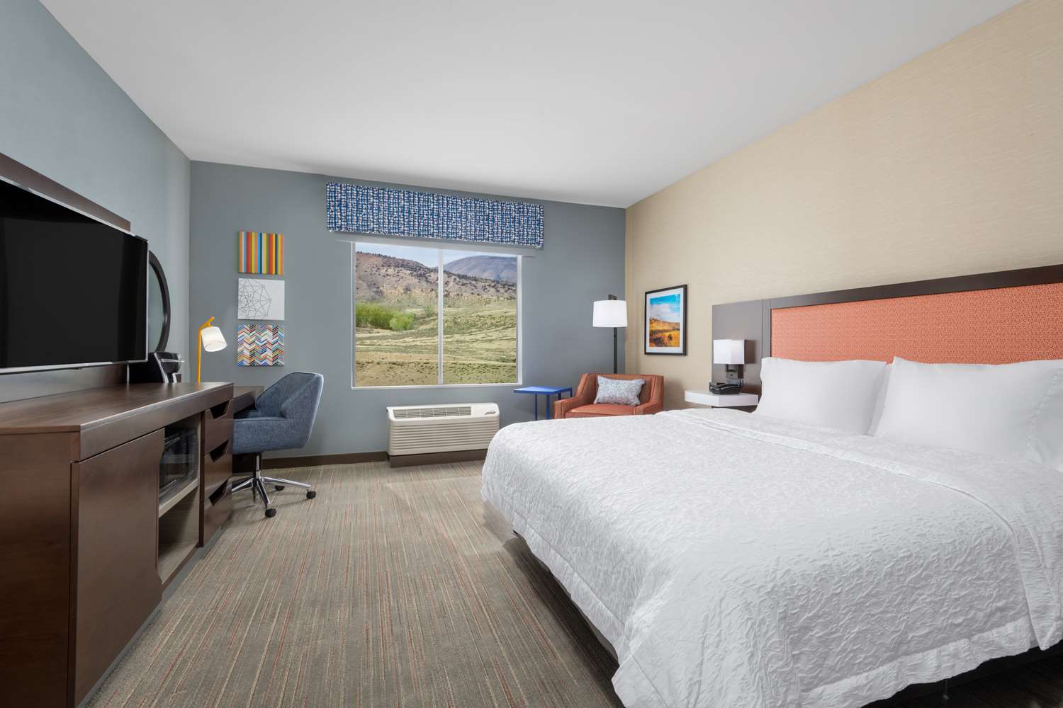 Hampton Inn Suites Cody Wy 7/28