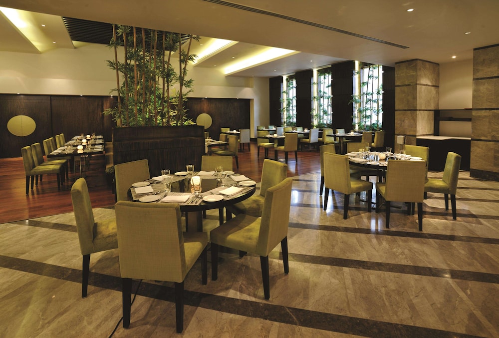 DoubleTree by Hilton Hotel Gurgaon New Delhi NCR 33/45