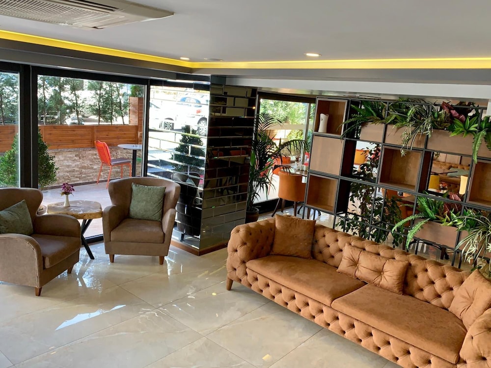Asia Business Suites 30/50