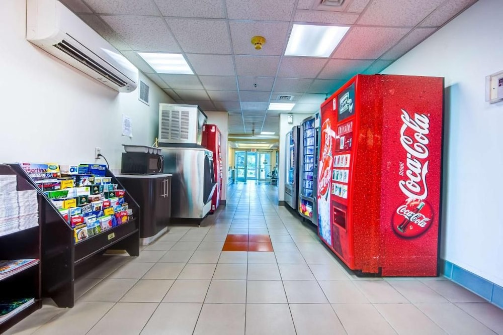 Motel6 Burlington On - Toronto West - Oakville 15/61