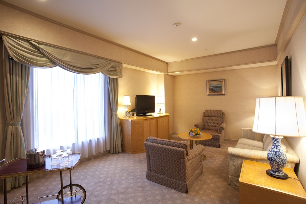 Rembrandt Hotel Oita Formerly Oita Toyo Hotel 40/60