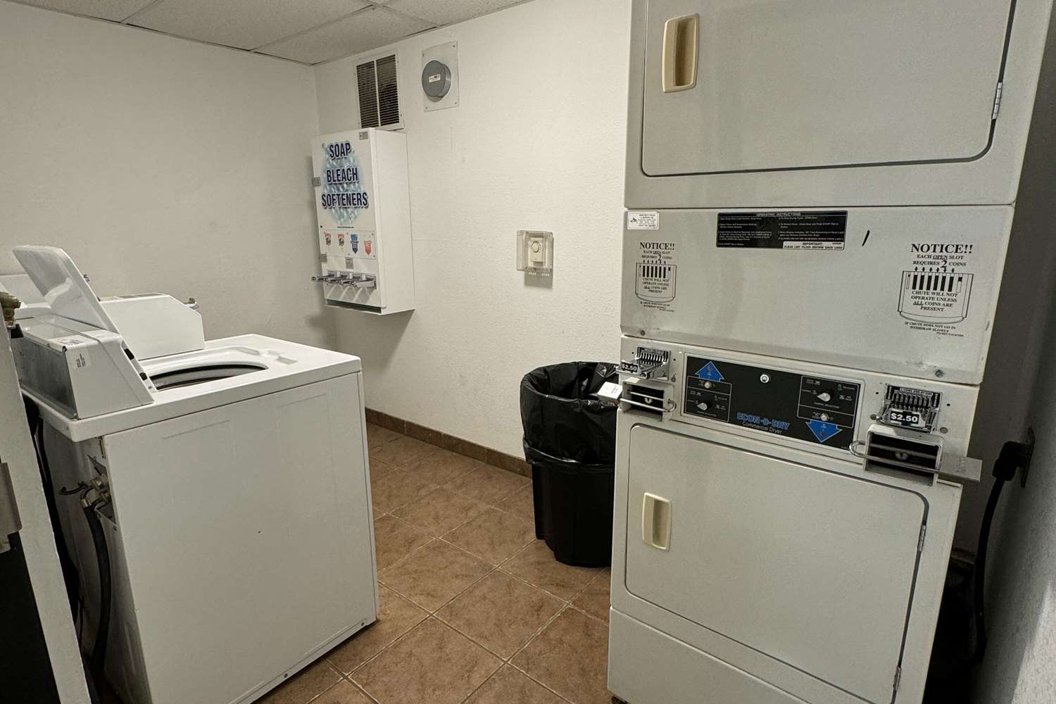 Ember Inn Suites 8/10