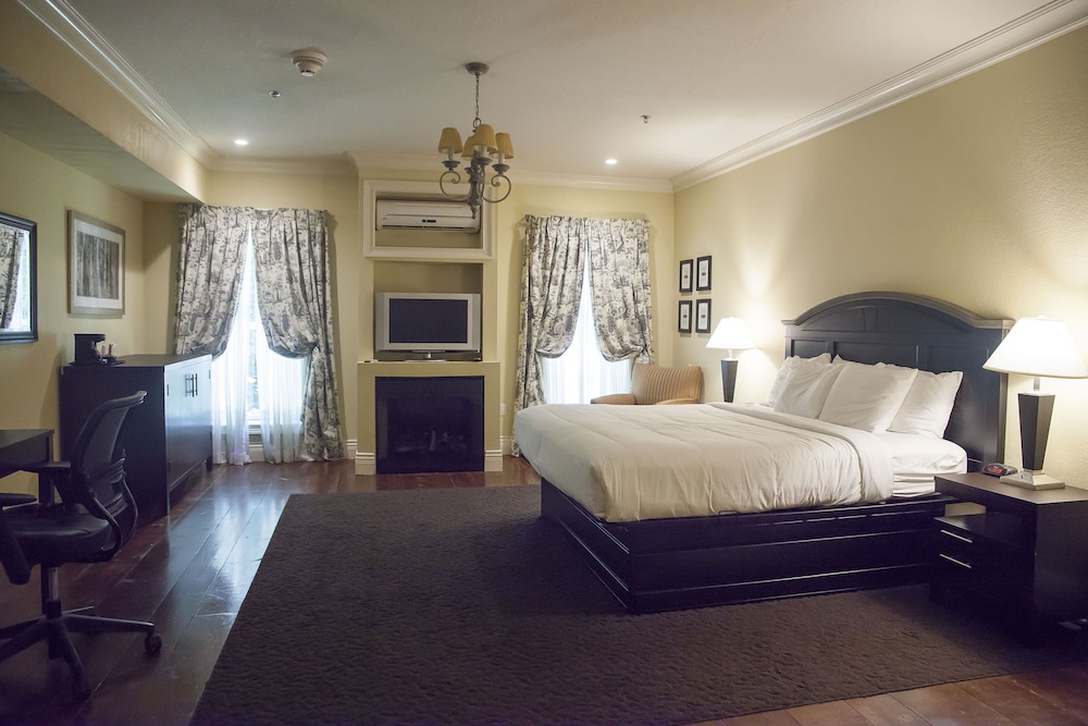 Niagara Crossing Hotel and Spa 20/39