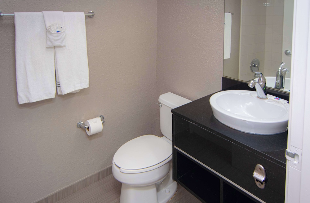Studio 6 Extended Stay - Coral Springs, FL - Fort Lauderdale 52/60