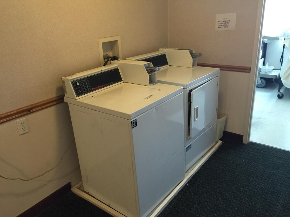 Economy Inn 33/60