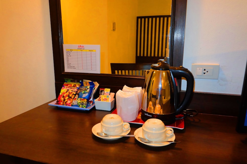 Sunday JA Plus Hotel 45/65