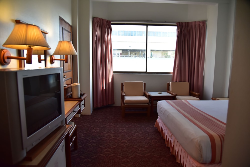 The Regency Hotel Hatyai 19/50