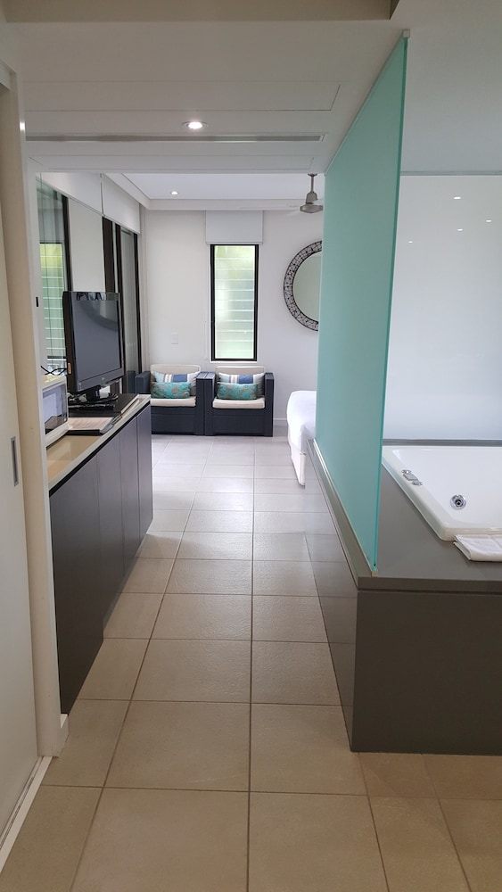 Temple Resort & Spa Port Douglas 48/50