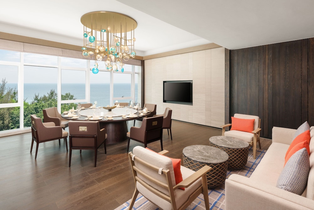 Sheraton Beihai Resort 40/64