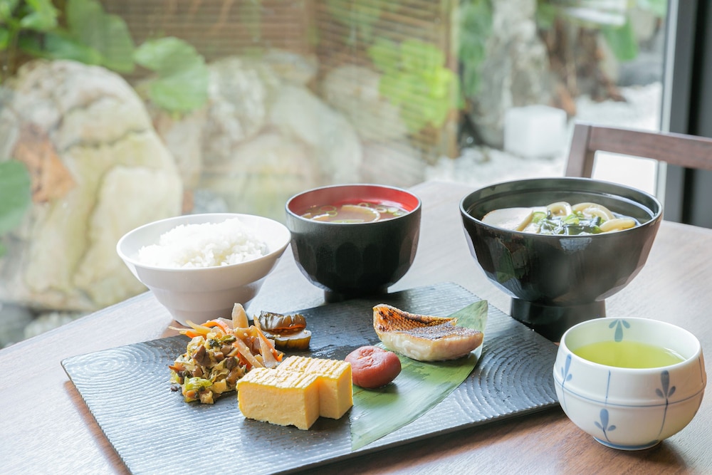 Hotel Keihan Kyoto Hachijoguchi 53/63