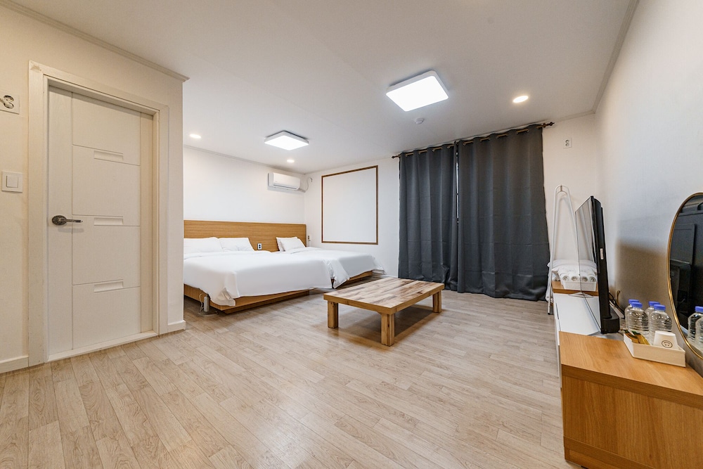 Mammoth Resortel 15/36