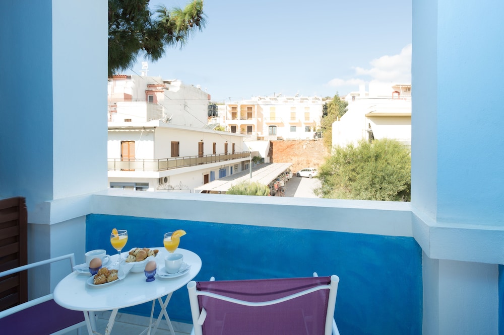 Palazzo Greco Boutique Hotel 48/62