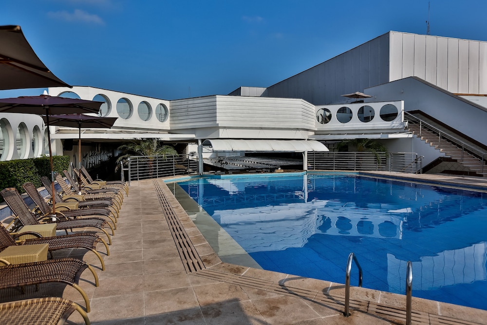 Bourbon Santos Hotel (ex Mendes Hotel) in SANTOS