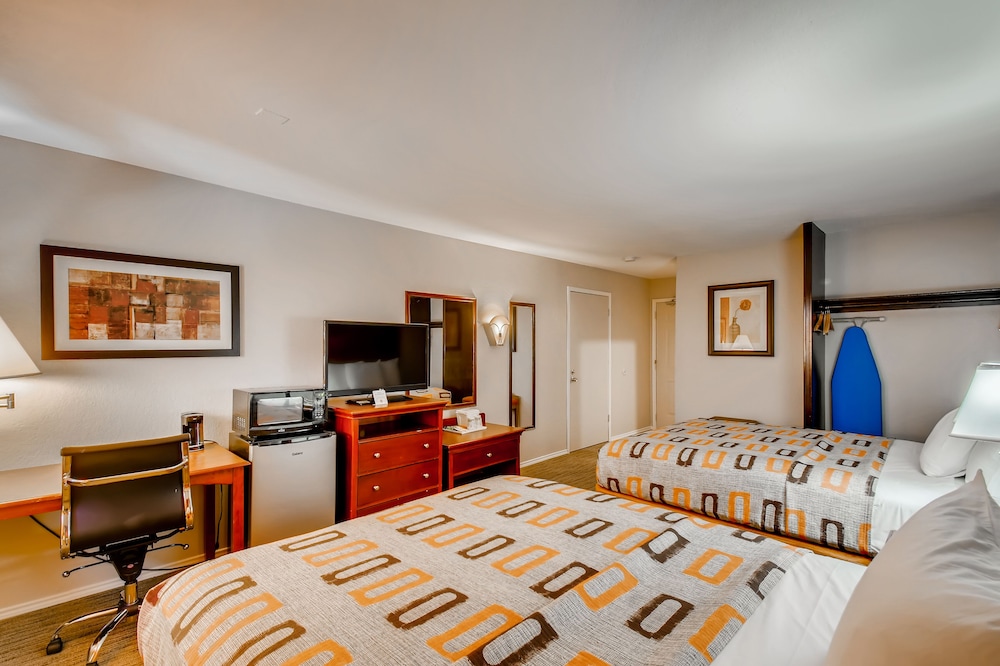 Orangewood Inn Suites Midtown 17/58