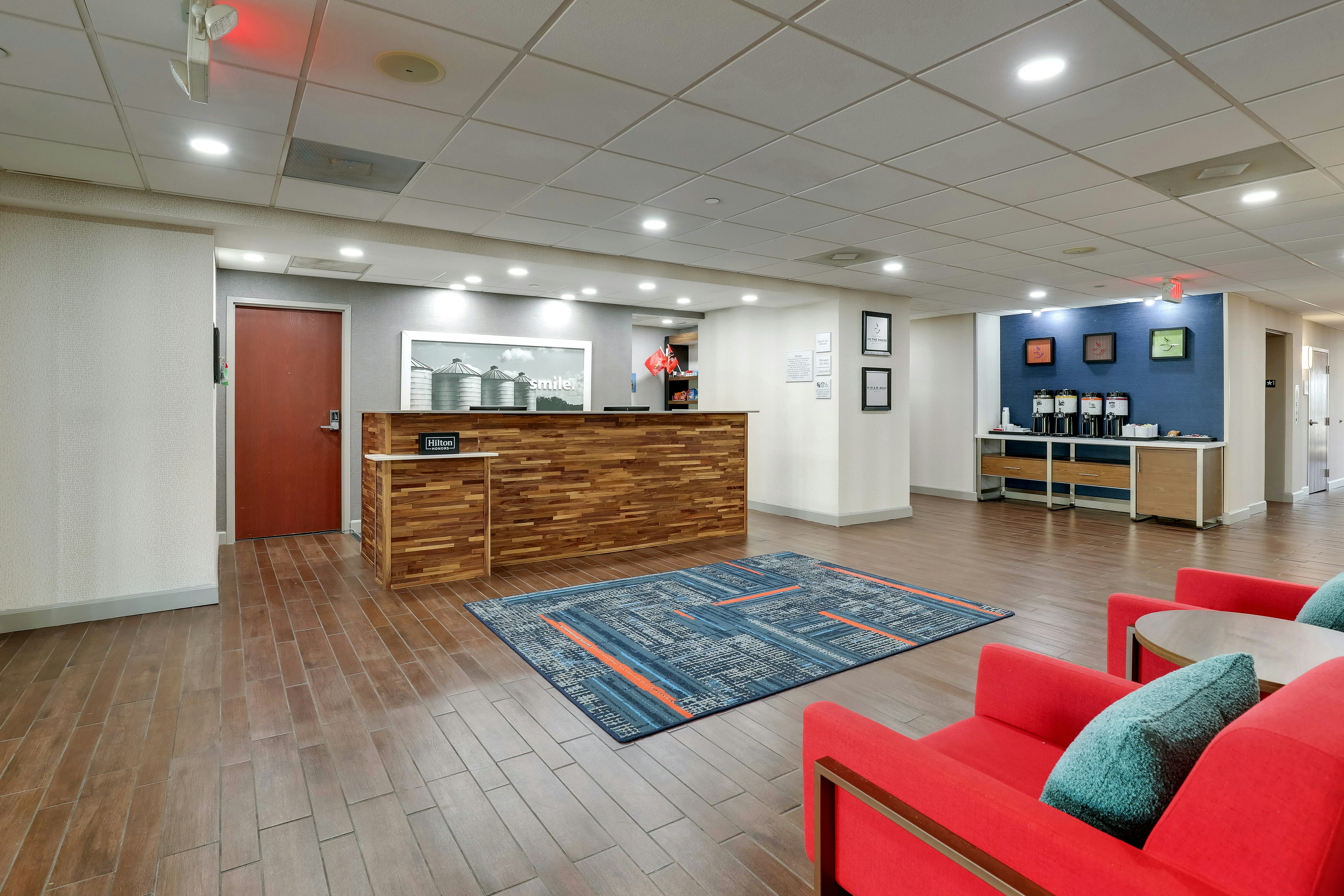 Hampton Inn & Suites St. Louis-Edwardsville 9/69