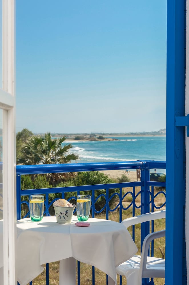Sun Beach Hotel 1/59