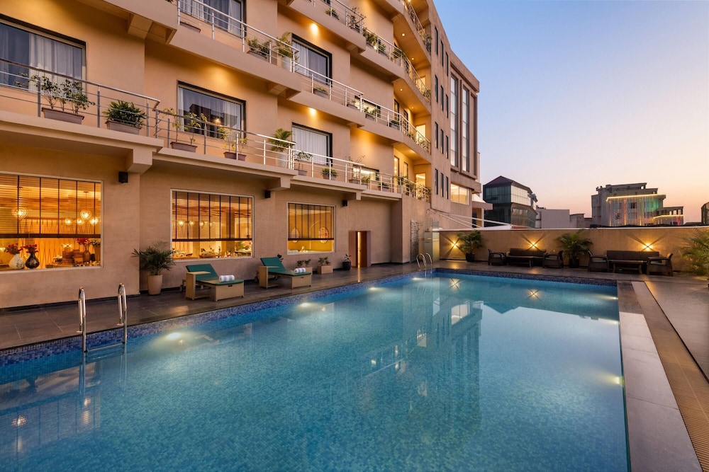 Ramada by Wyndham Katra Station Road 6/50