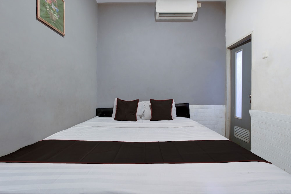 Hotel O Near Tugu Yogyakarta 1 formerly Crown Residence 20/31