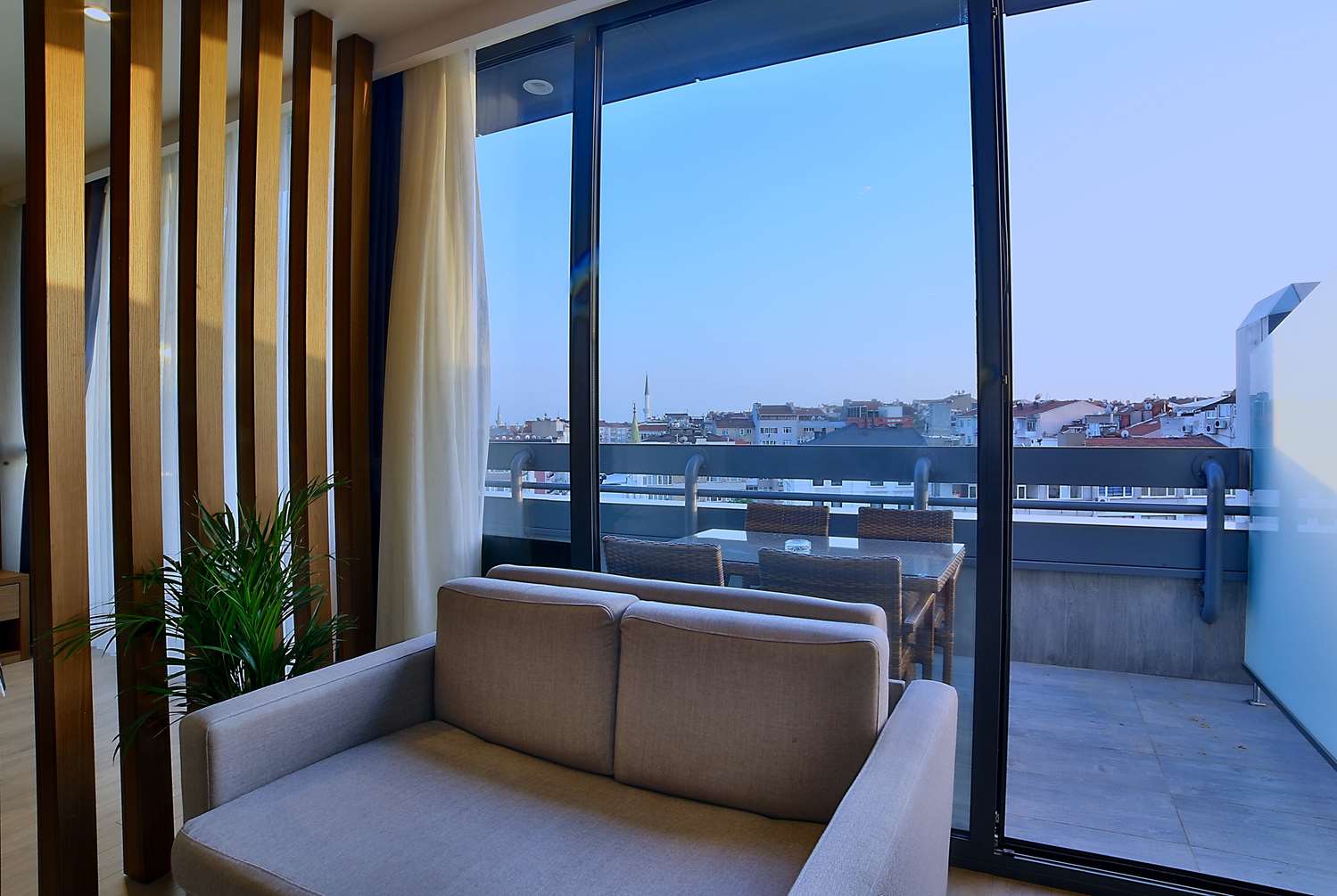 Ramada by Wyndham Istanbul Old City 35/55