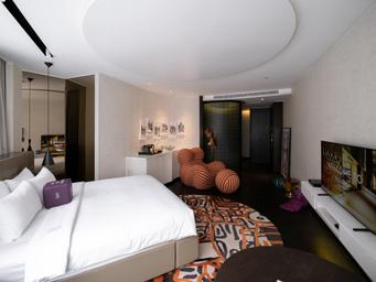 Designer, Eden, King Bed