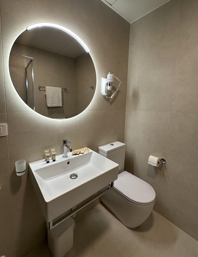 غرفة سوبيريور مفردة، Venice Michelangelo Hotel 8/10