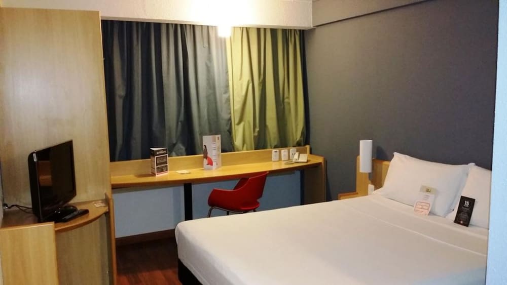 Ibis Guarulhos 16/70