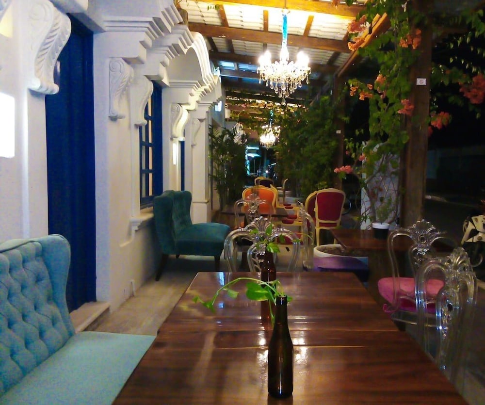 Toto Blue Hotel Boutique 60/72