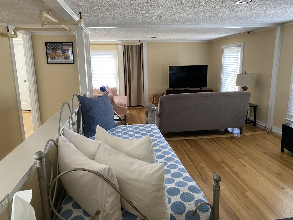 The Kennebunk Inn 31/50