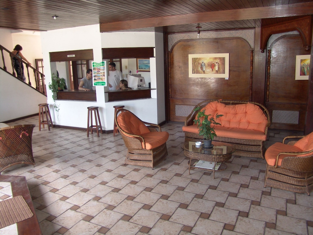 La Alhambra Apart Hotel 50/64
