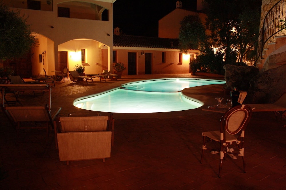 Hotel San Pantaleo 23/29