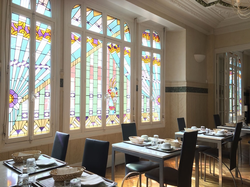 Hotel De Normandie 24/31