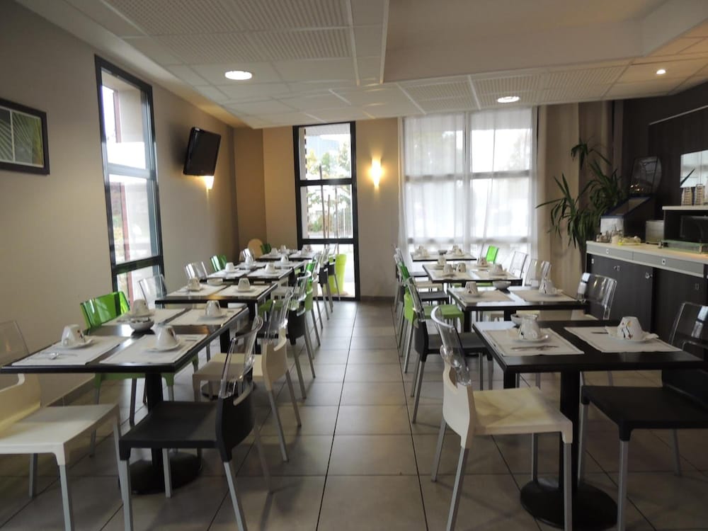 Hotel the Originals Nantes Est Novella 43/58