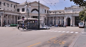 HOTEL GALLES 19/31