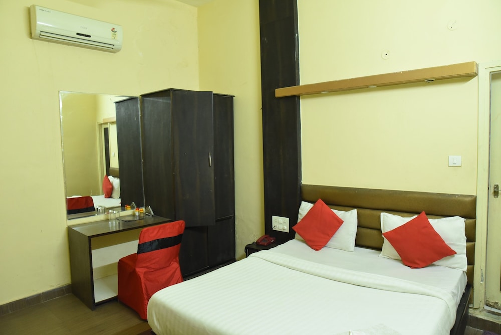 Hotel C 9 15/50