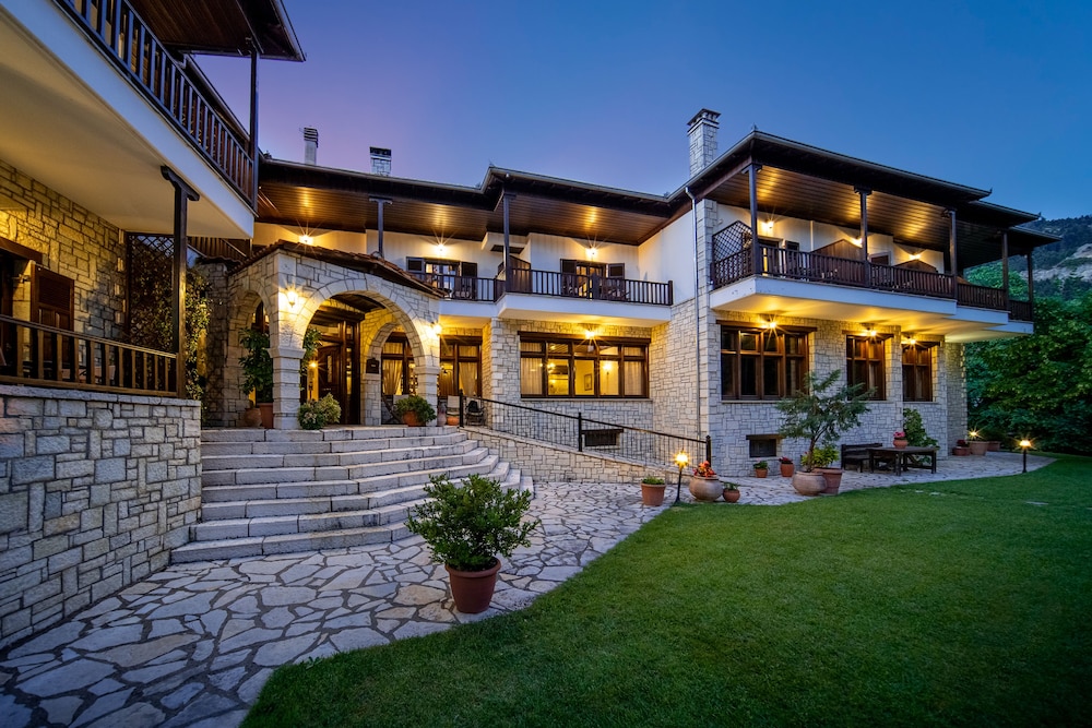Hotel Giamandes 3/50