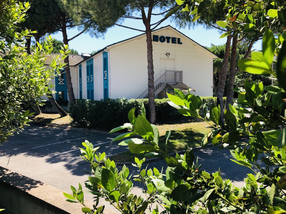 Halt hôtel 41/50