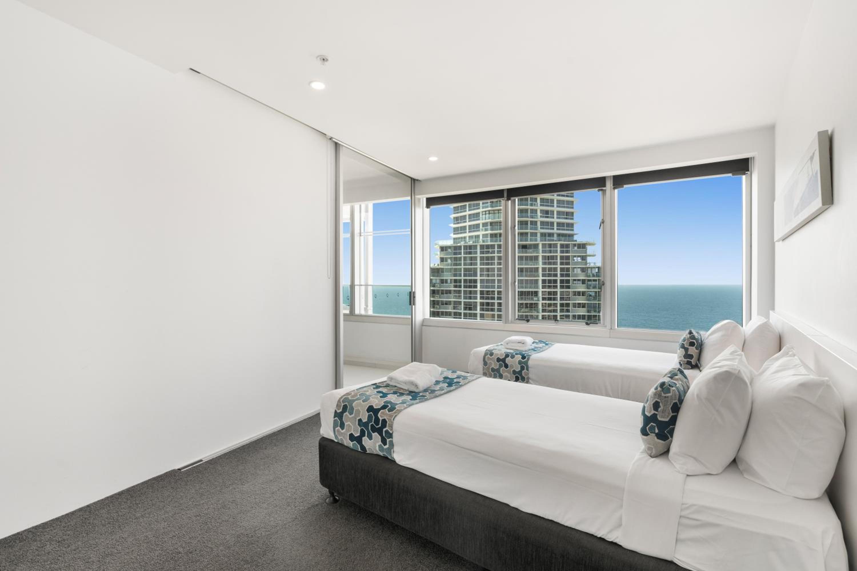 3 Bedrooms, Spa, Apartment, King Bed