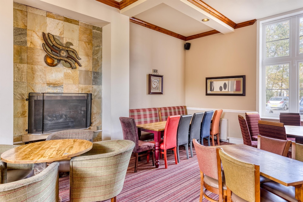 Premier Inn Liverpool (Roby) 28/42