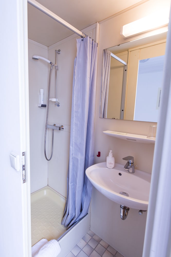 Hotel Garni Viktoria 13/18