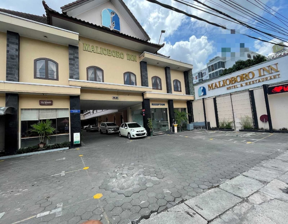 Maliboro Inn Hotel 57/61