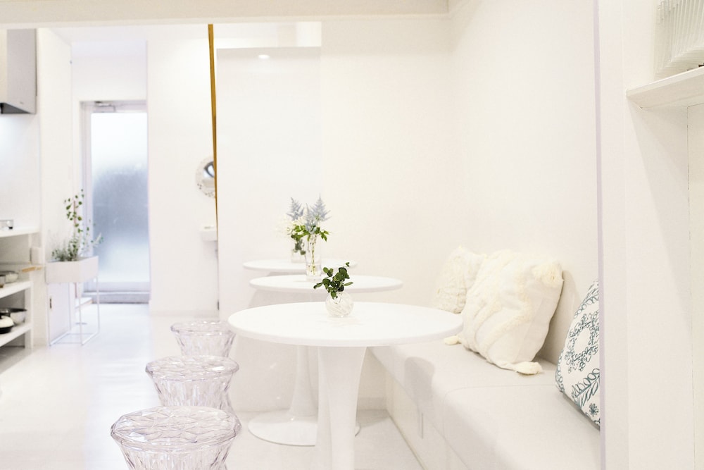 Casa Blanca Guesthouse - Hostel 53/68