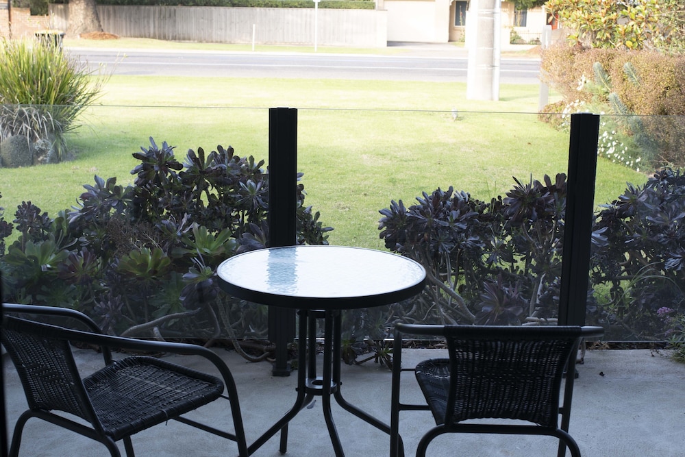 Port Fairy Motor Inn 49/63