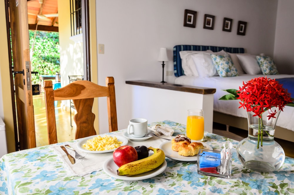 LA CASONA HOTEL BOUTIQUE 56/62