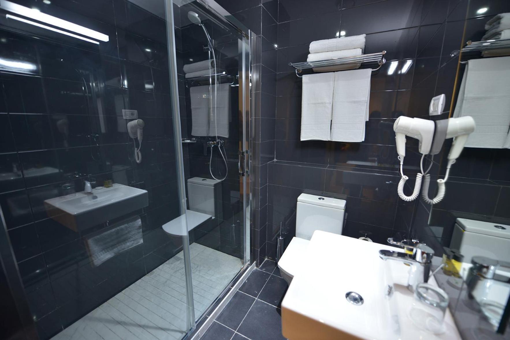 Hotel Annakhil 31/33