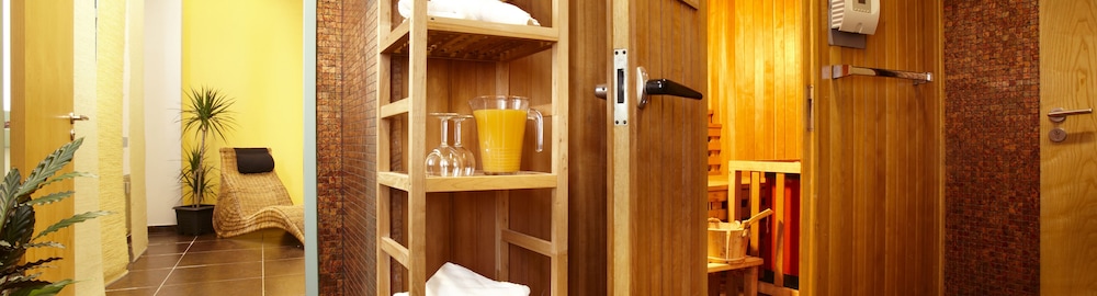 Hotel Kiel By Golden Tulip 30/30