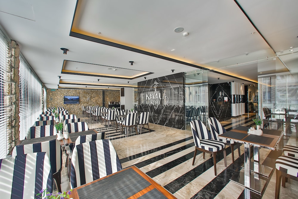 Kavala Hotel 24/50