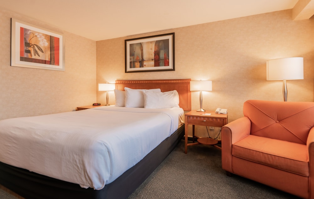 Kanata Kelowna Hotel and Conference Centre 21/47