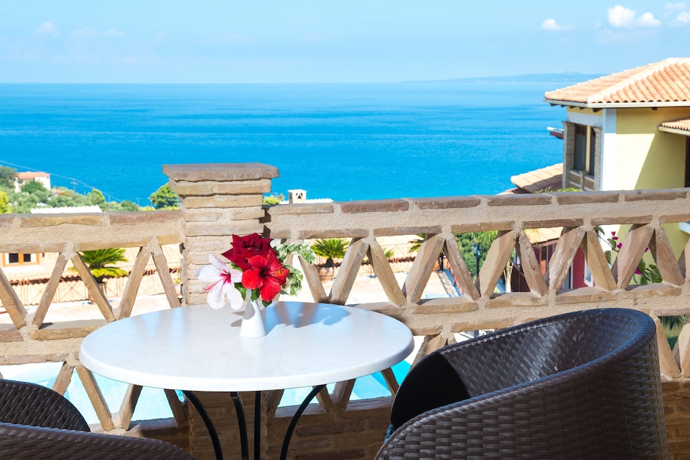 Sea View Village 33/50