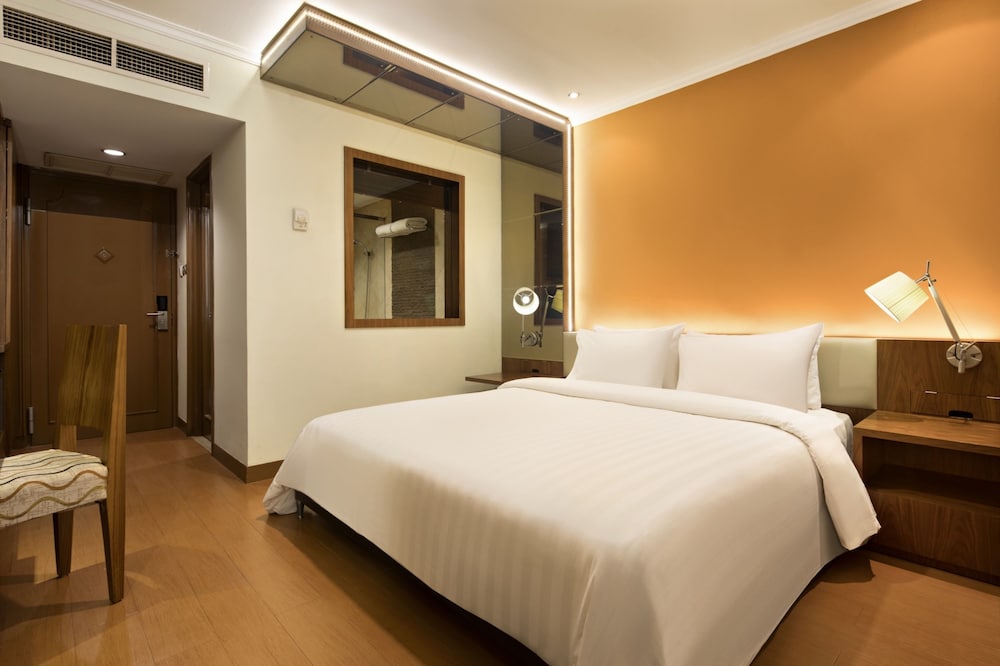 Golden Boutique Hotel Kemayoran 18/70